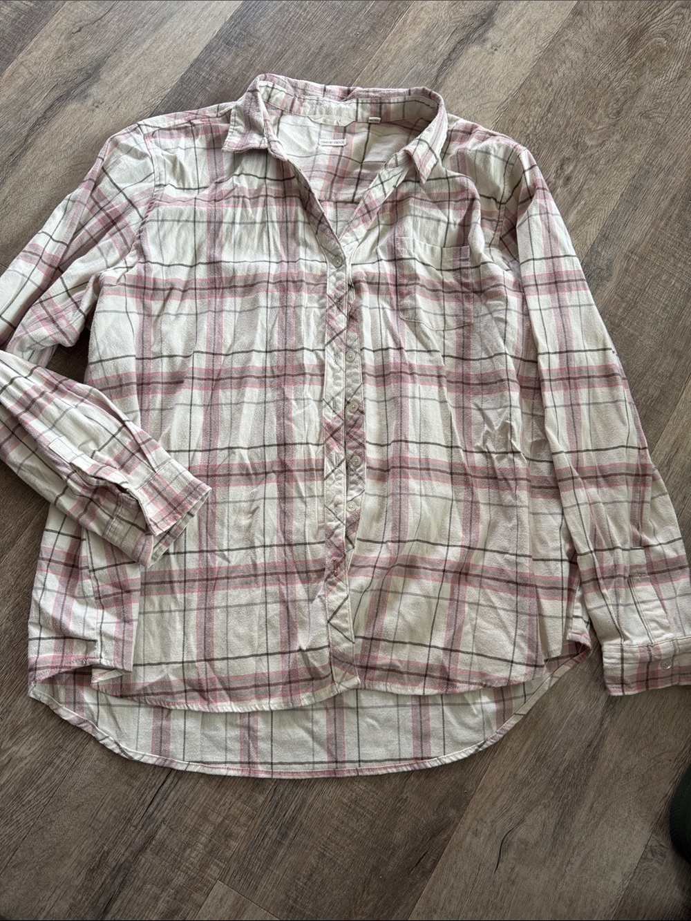 Weatherproof Cream and Pink Plaid Button-Down Shirt